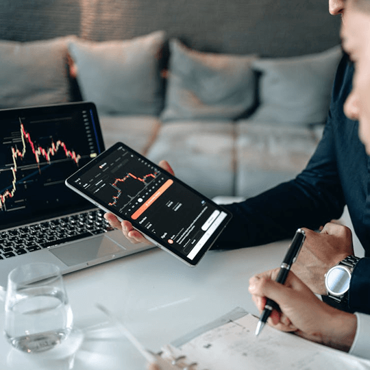 Krysenvoxen - Team von Kryptowährungsexperten